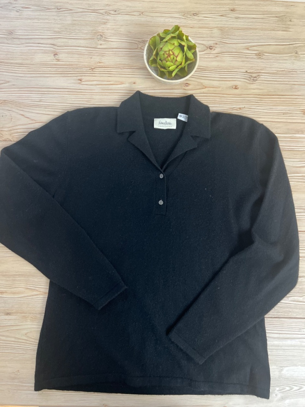 Neiman Marcus Exclusive 100% Cashmere Black Polo Sweater XL - Picture 7 of 7